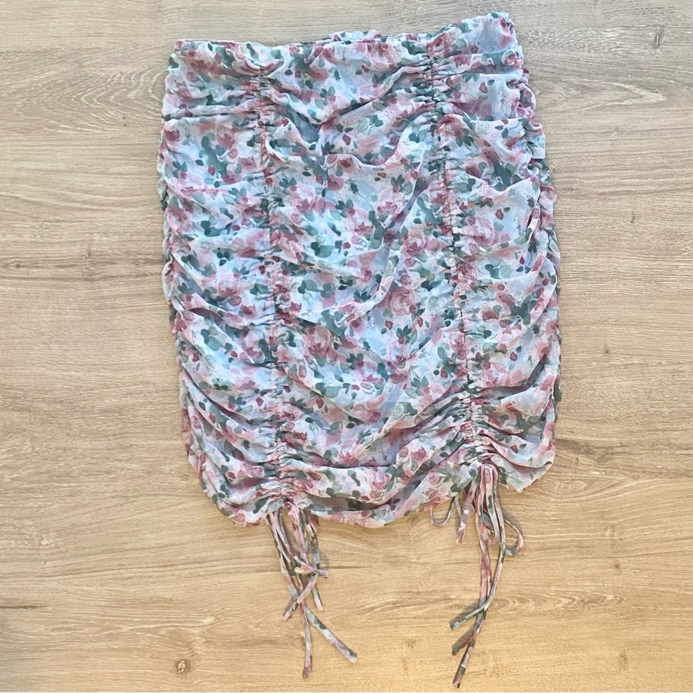 Emory Park ruched floral skirt